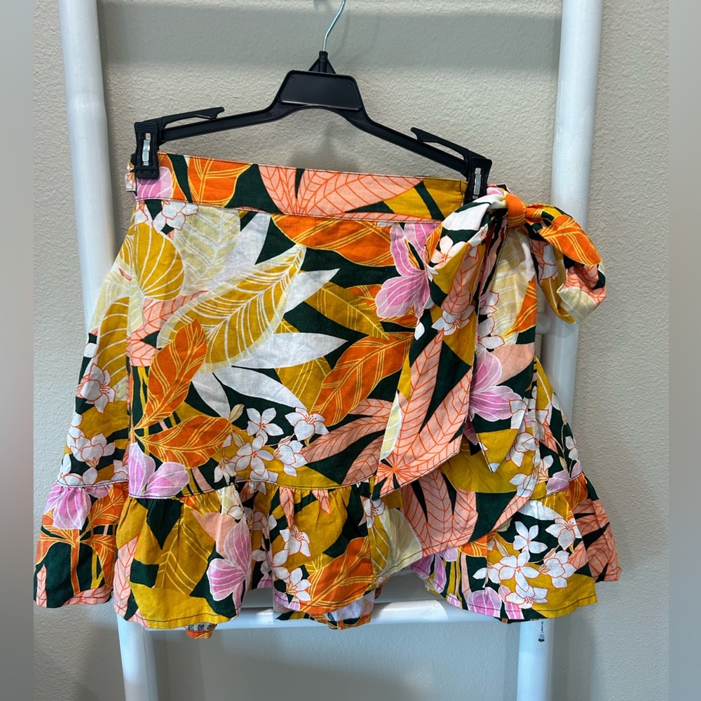 Offline By Aerie Wrap Around Floral Tie Skirt (NEW WITH TAGS)